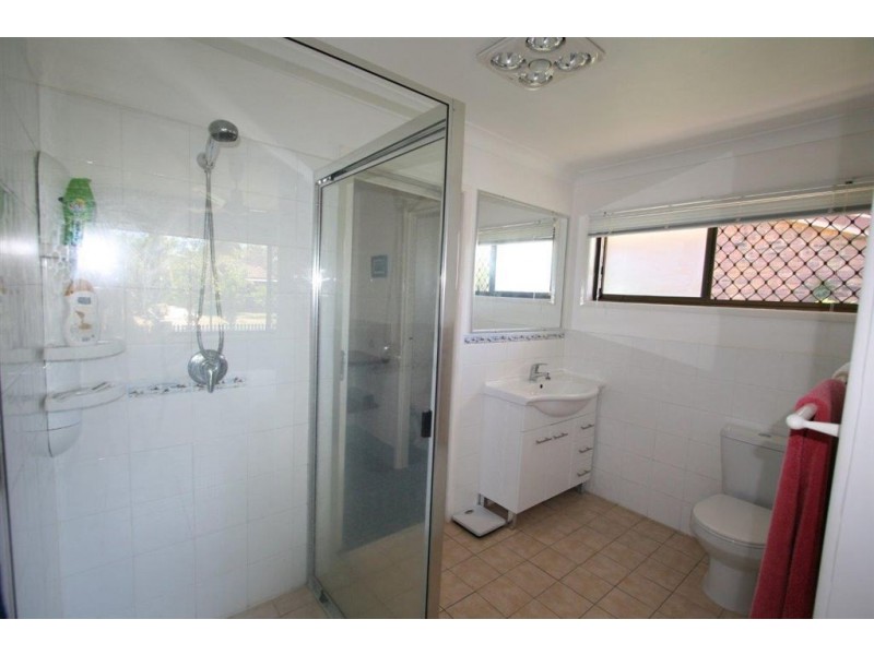 44 Ford St, Bongaree QLD 4507