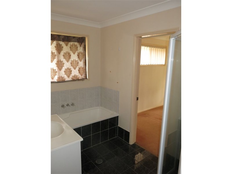 29 Hazell Avenue, Banksia Beach QLD 4507