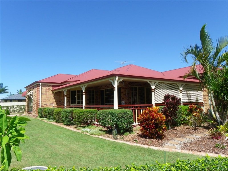 3 Newport Circuit, Sandstone Point QLD 4511
