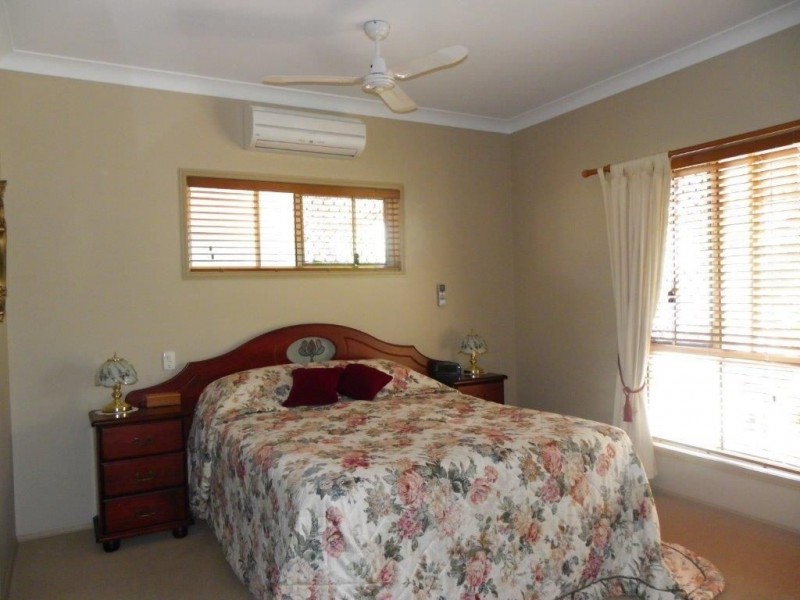 3 Newport Circuit, Sandstone Point QLD 4511