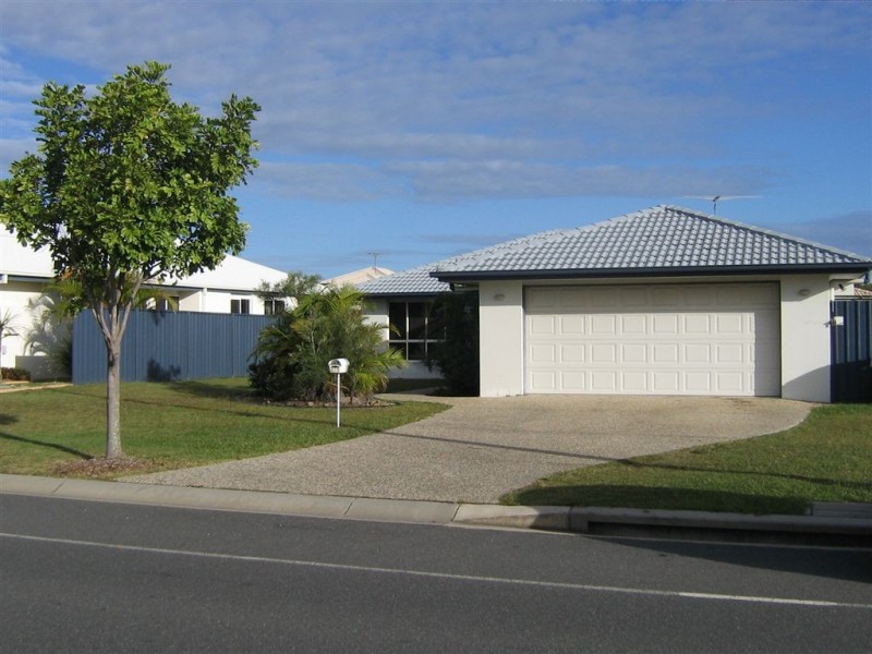 . Application Pending, Sandstone Point QLD 4511