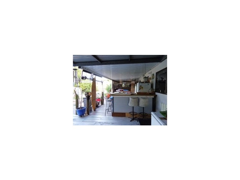 18 Ranald Ave, Ningi QLD 4511