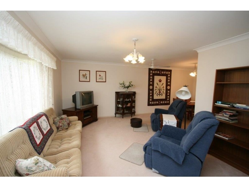 43 Jasmin Dr, Bongaree QLD 4507