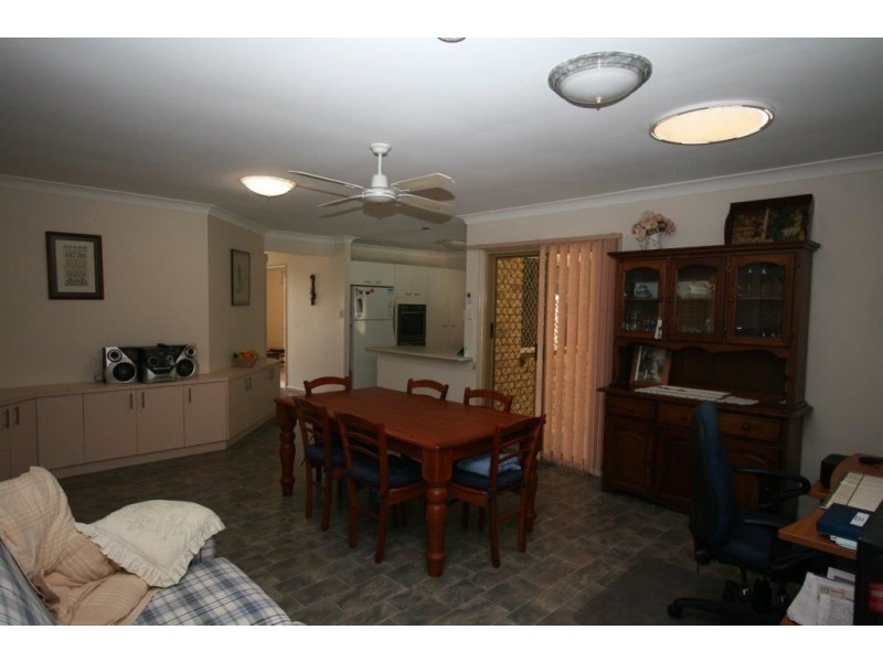 43 Jasmin Dr, Bongaree QLD 4507