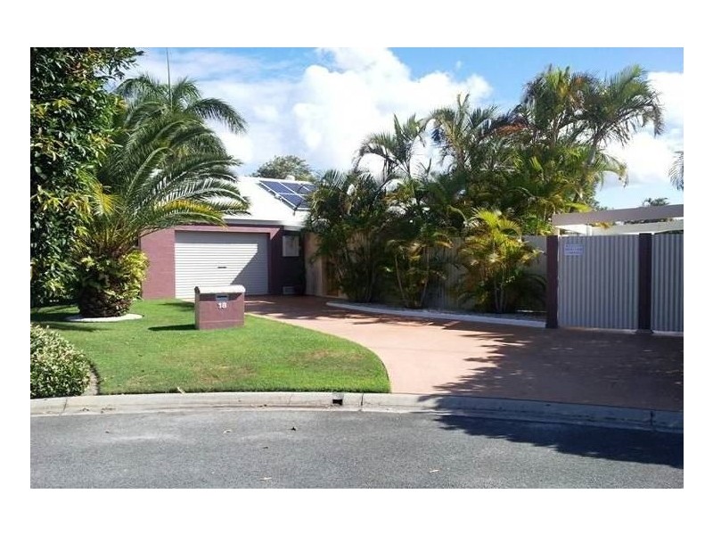 18 Anchor Court, Banksia Beach QLD 4507