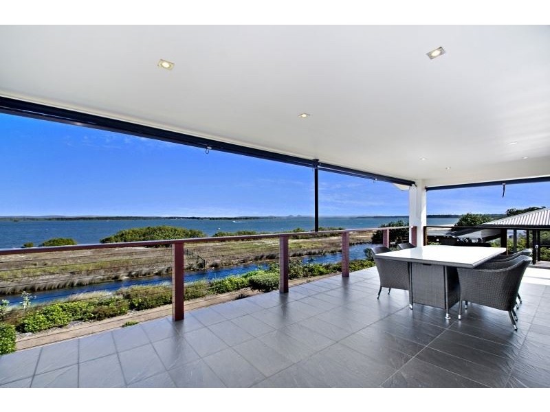 4 Oriole Close, Banksia Beach QLD 4507