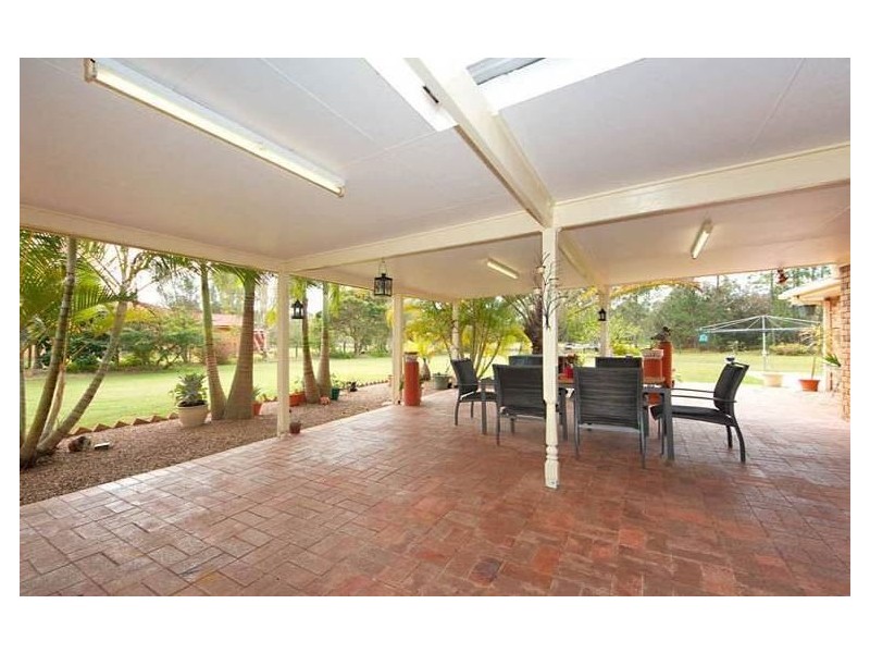 81-83 Bernborough Way, Ningi QLD 4511