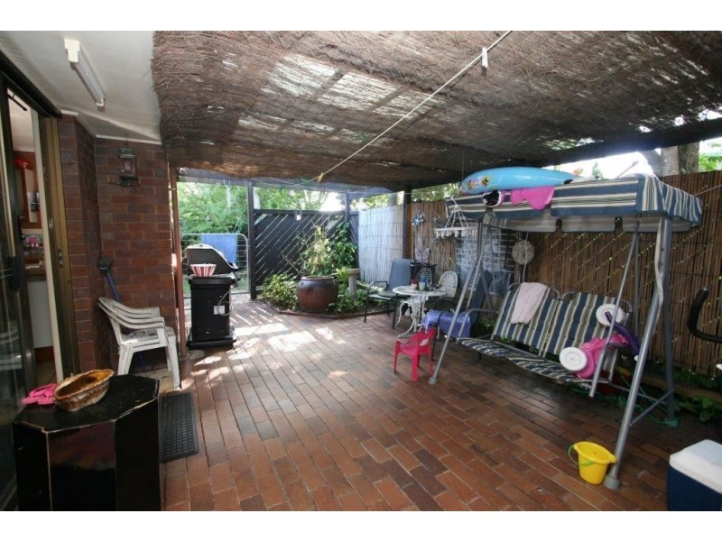 28 Avon Ave, Banksia Beach QLD 4507