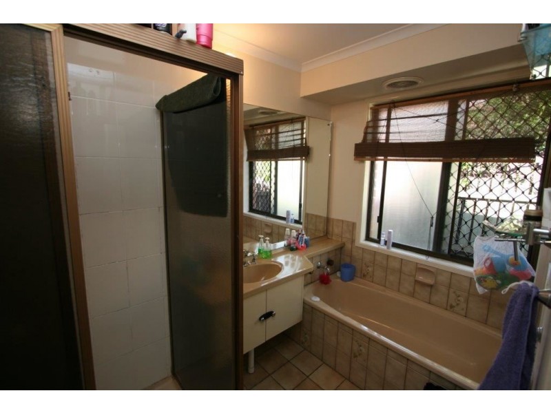 28 Avon Ave, Banksia Beach QLD 4507