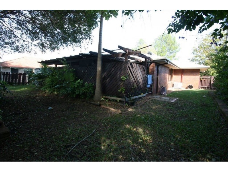 28 Avon Ave, Banksia Beach QLD 4507