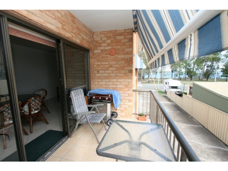 2/27 Solander Esp, Banksia Beach QLD 4507