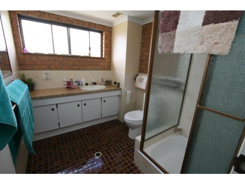 2/27 Solander Esp, Banksia Beach QLD 4507