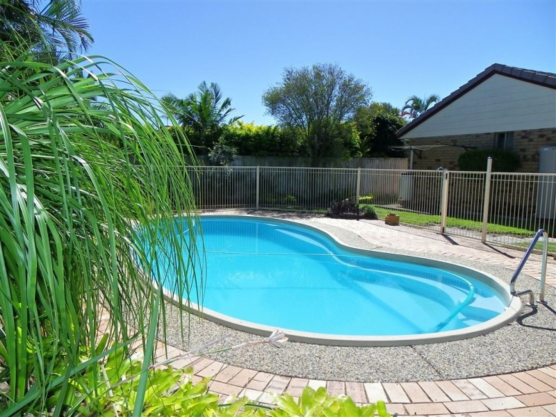 5 Perch Circuit, Sandstone Point QLD 4511