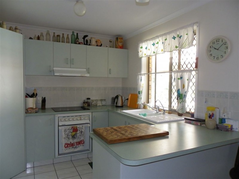 5 Perch Circuit, Sandstone Point QLD 4511