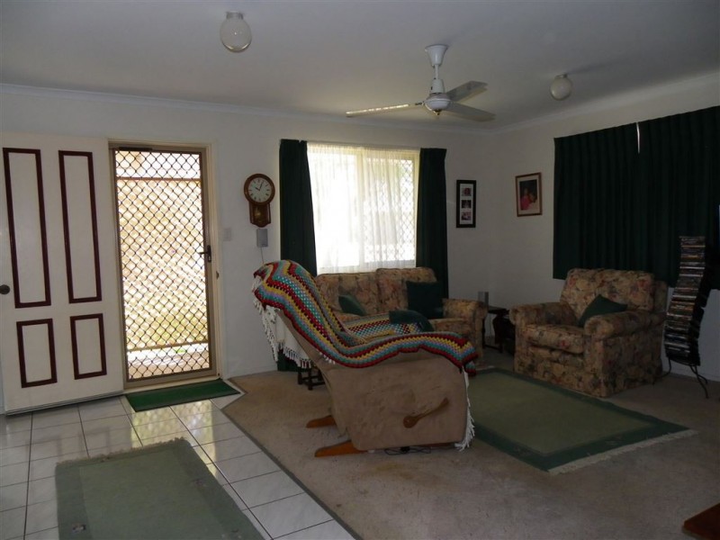 5 Perch Circuit, Sandstone Point QLD 4511