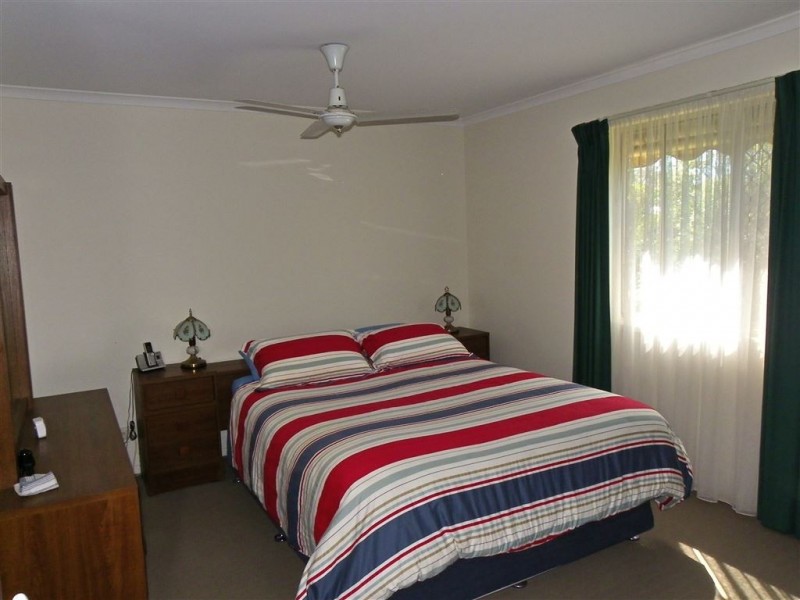 5 Perch Circuit, Sandstone Point QLD 4511