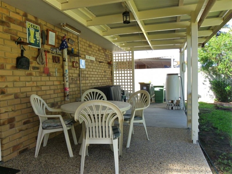 5 Perch Circuit, Sandstone Point QLD 4511