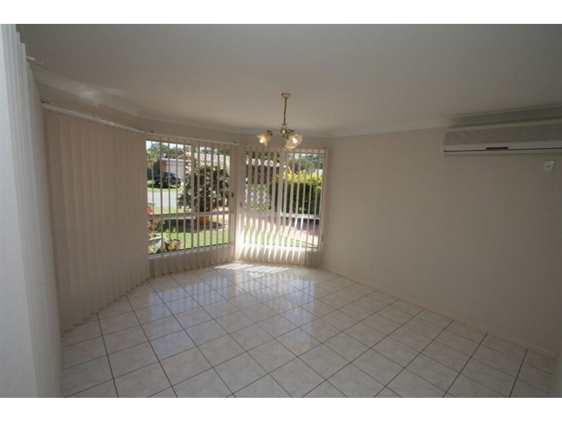 1 Weddel Court, Bongaree QLD 4507