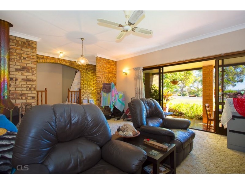 15 Solander Esp, Banksia Beach QLD 4507