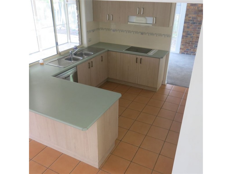 7 Tasman Court, Banksia Beach QLD 4507