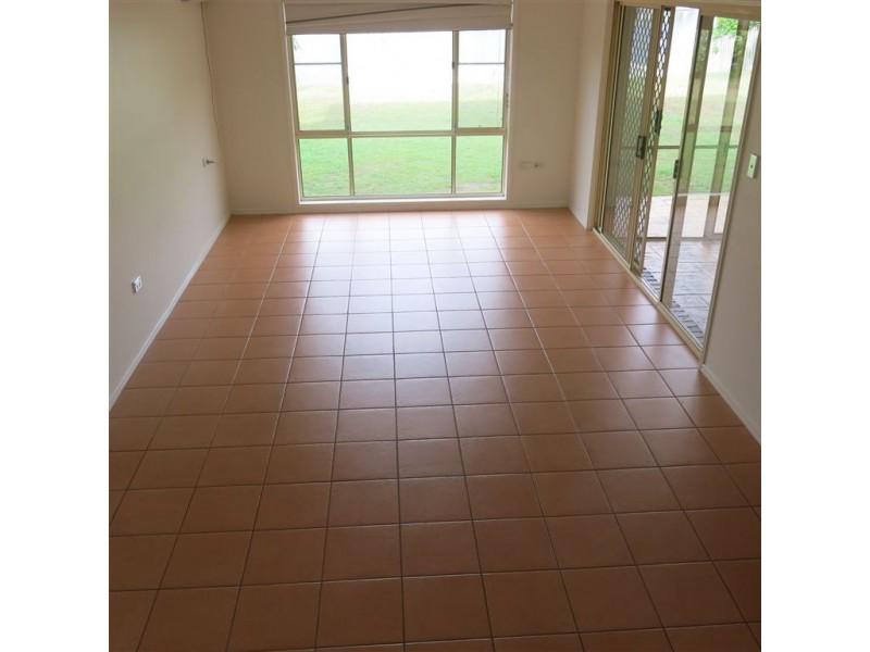 7 Tasman Court, Banksia Beach QLD 4507