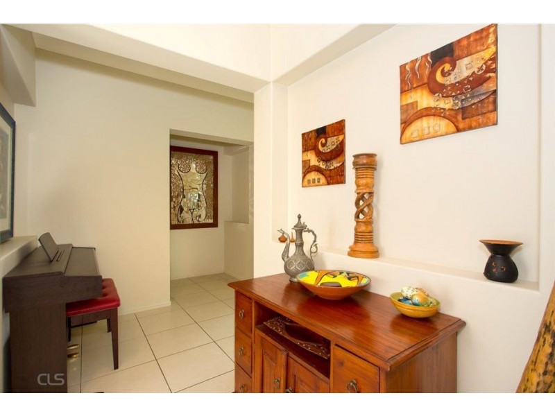 4 Baza, Banksia Beach QLD 4507