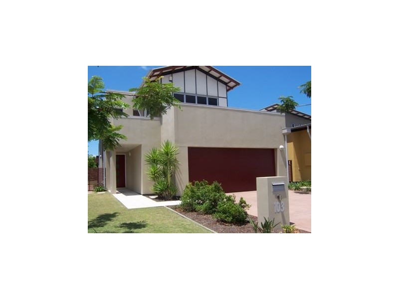 103/8 Spinnaker Drive, Sandstone Point QLD 4511