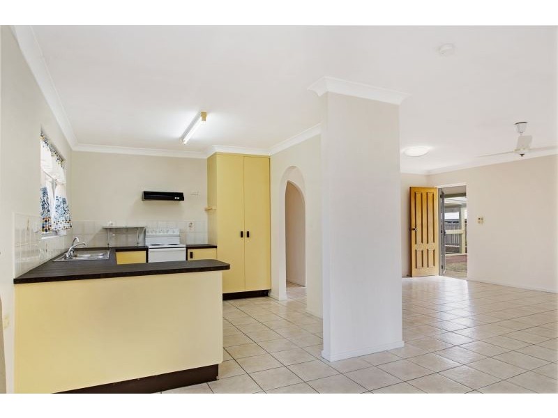 28 Brookes Cres, Woorim QLD 4507