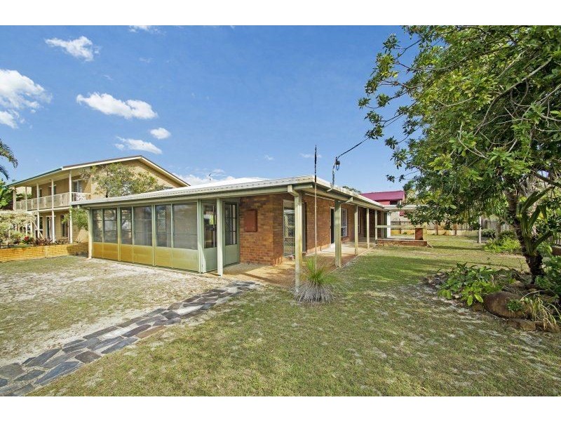 28 Brookes Cres, Woorim QLD 4507