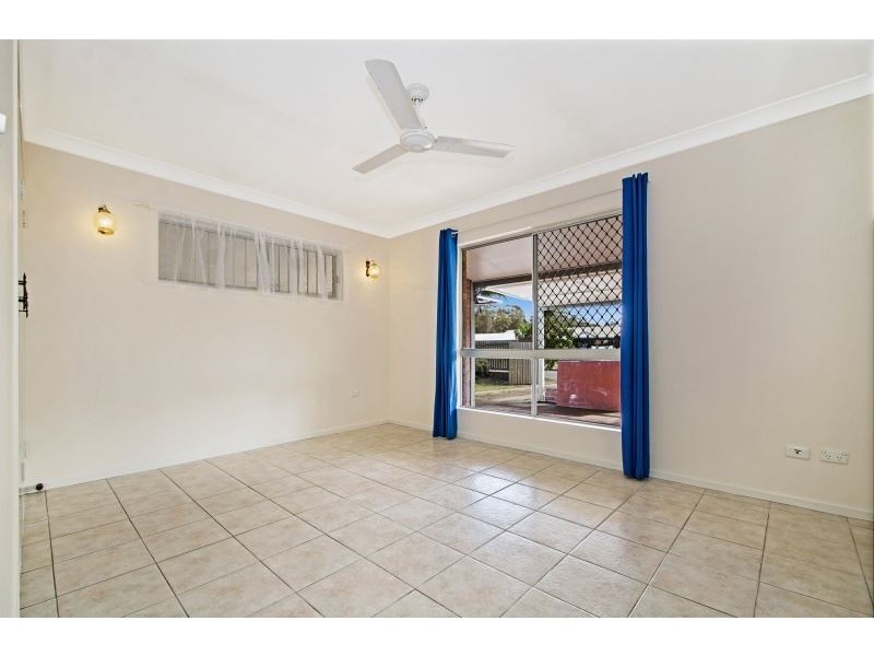 28 Brookes Cres, Woorim QLD 4507