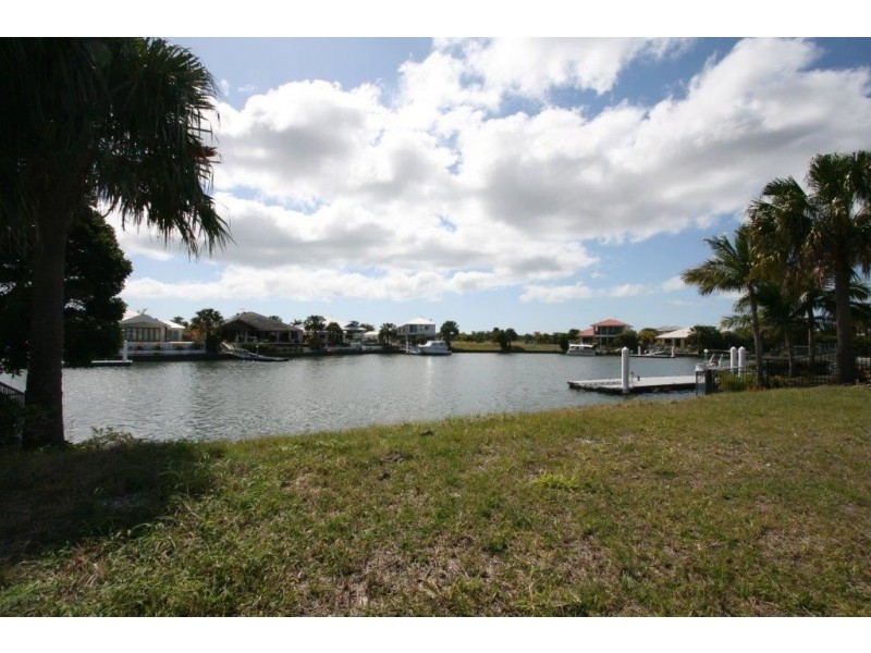 8 The Promontory, Banksia Beach QLD 4507