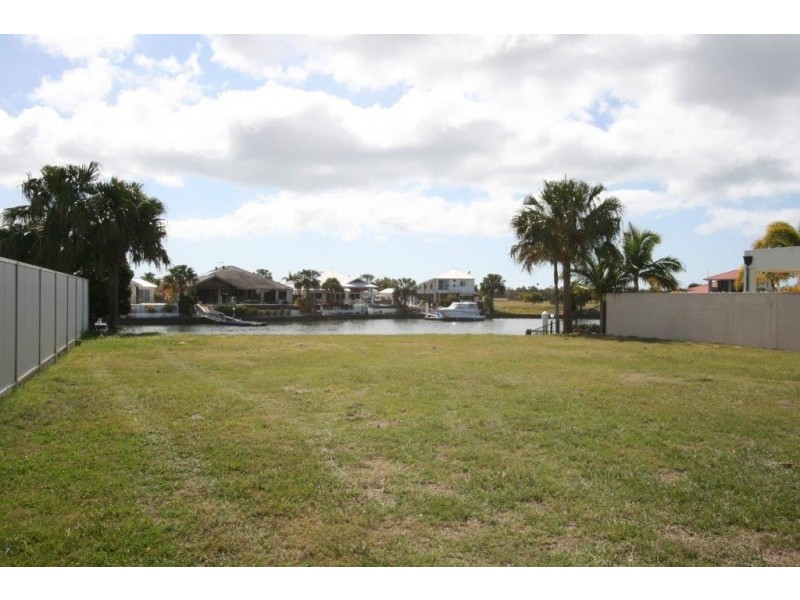 8 The Promontory, Banksia Beach QLD 4507