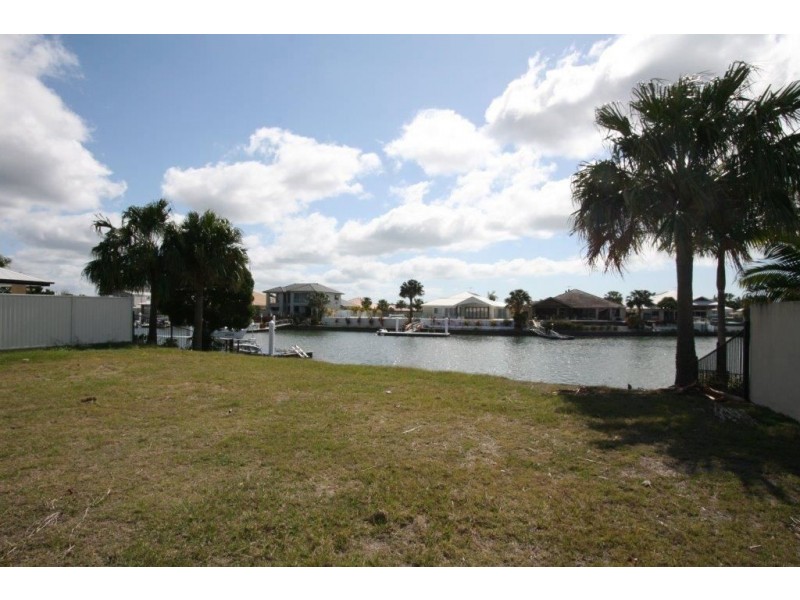 8 The Promontory, Banksia Beach QLD 4507