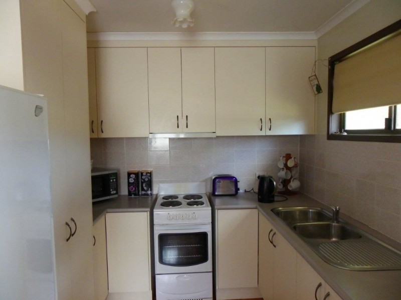4 Wistaria Street, Bellara QLD 4507
