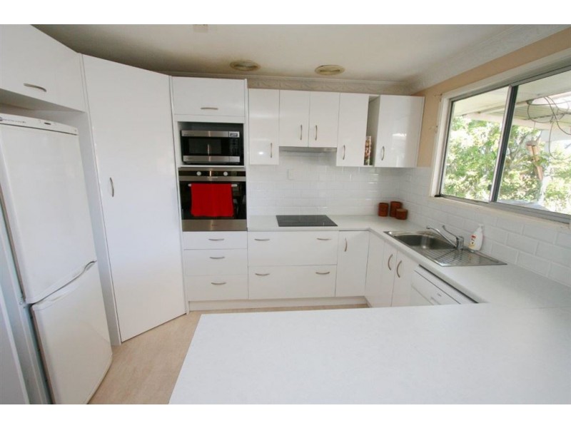 63 Bellara St, Bellara QLD 4507