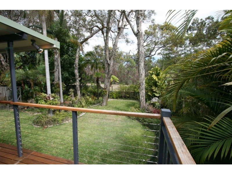 8 Bracken Street, Woorim QLD 4507