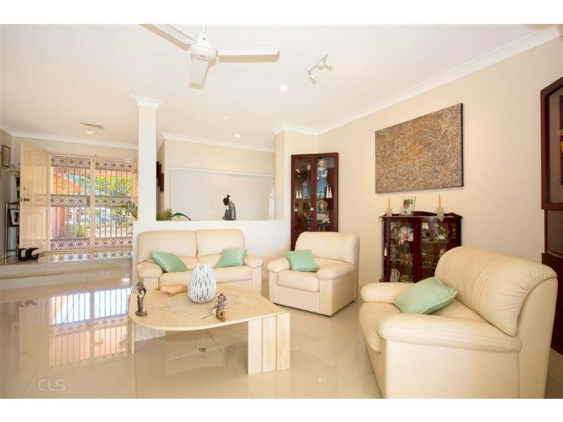 24 Tasman Ct, Banksia Beach QLD 4507