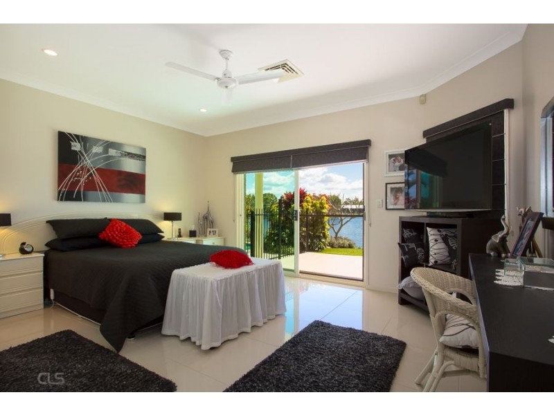 24 Tasman Ct, Banksia Beach QLD 4507