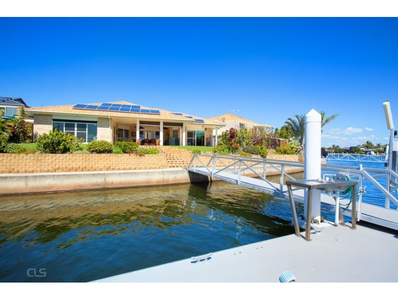 24 Tasman Ct, Banksia Beach QLD 4507