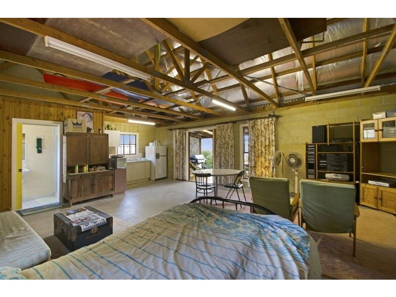 146 White Patch Esplanade, White Patch QLD 4507