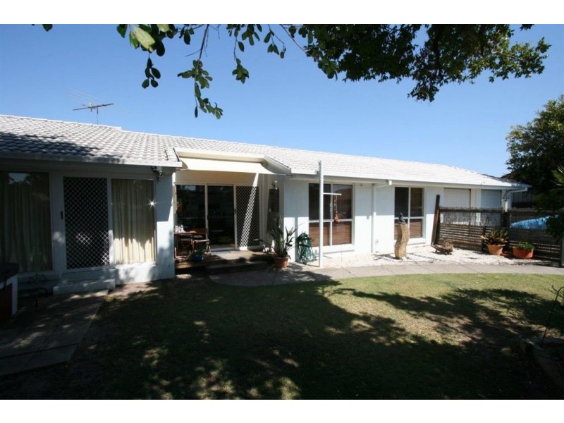 29 Hoya Cres, Bongaree QLD 4507