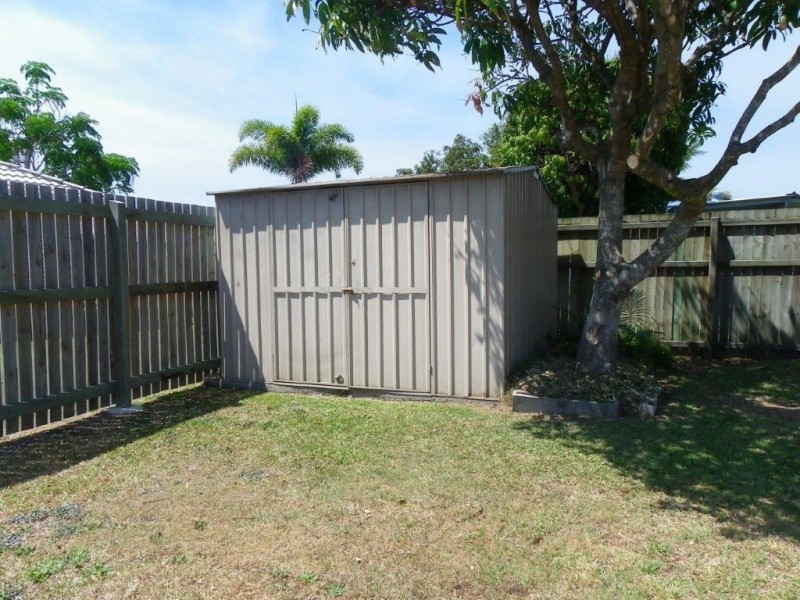 61 Bestmann Road East, Sandstone Point QLD 4511