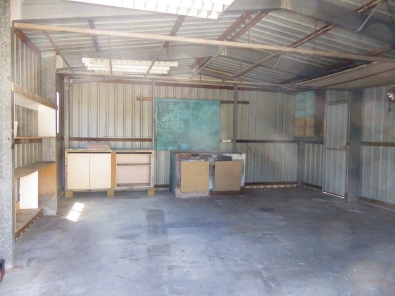 61 Bestmann Road East, Sandstone Point QLD 4511