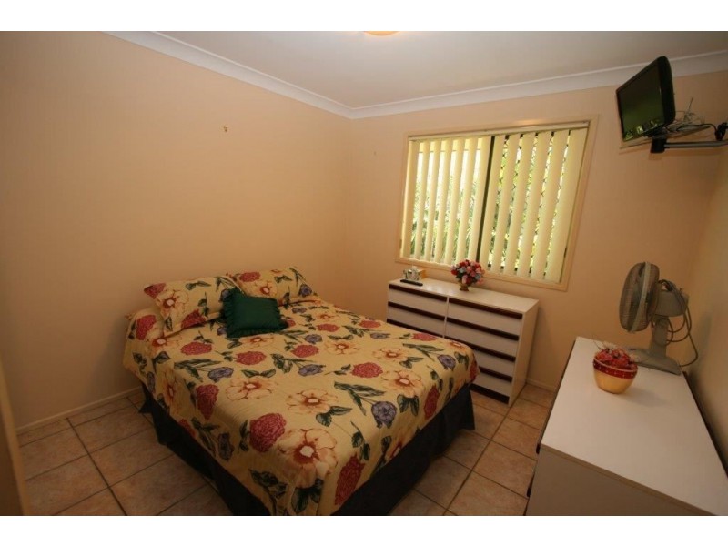 54 Voyagers Dr, Banksia Beach QLD 4507
