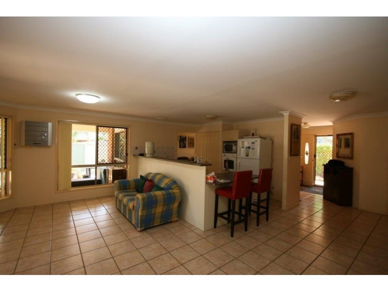 54 Voyagers Dr, Banksia Beach QLD 4507
