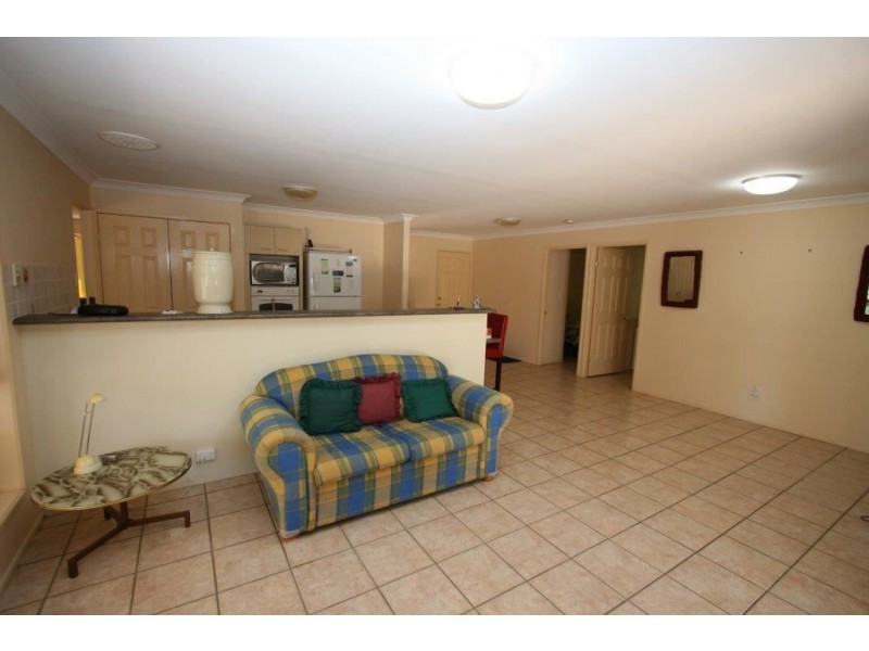 54 Voyagers Dr, Banksia Beach QLD 4507