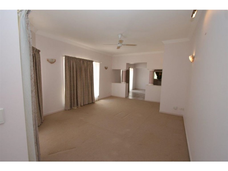 1/35 Cosmos Ave, Banksia Beach QLD 4507