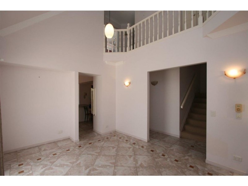 1/35 Cosmos Ave, Banksia Beach QLD 4507