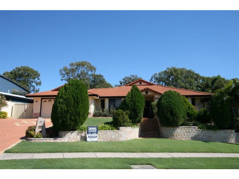 29 Seaforth St, Sandstone Point QLD 4511