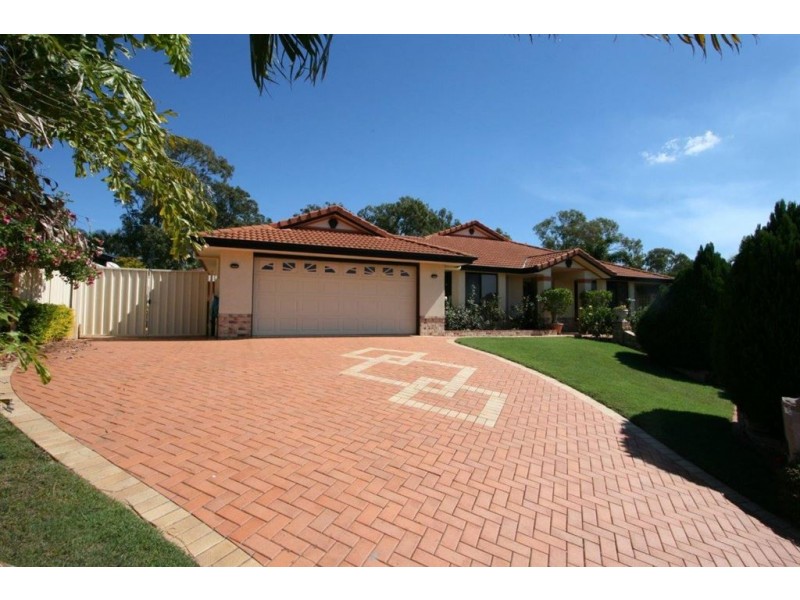 29 Seaforth St, Sandstone Point QLD 4511